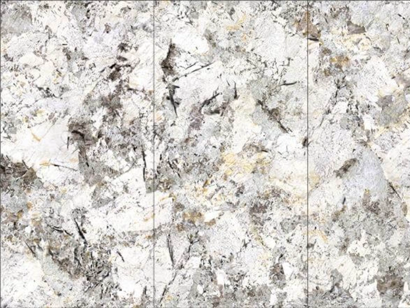 BNL1632561L AMBER ICE CRYSTALS