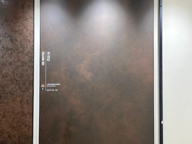 L16322BK405M VOLCANIC RED