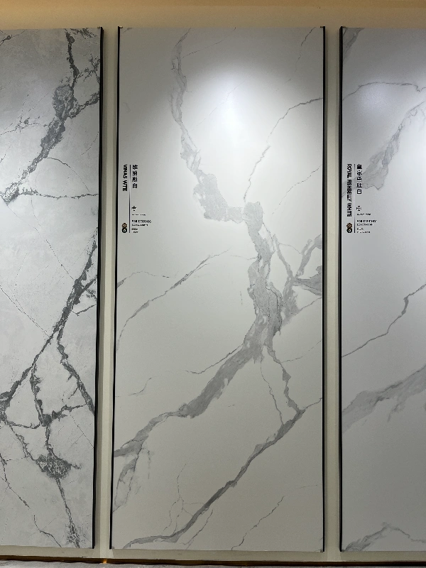 BIGCC1230Y06 VENUS WHITE