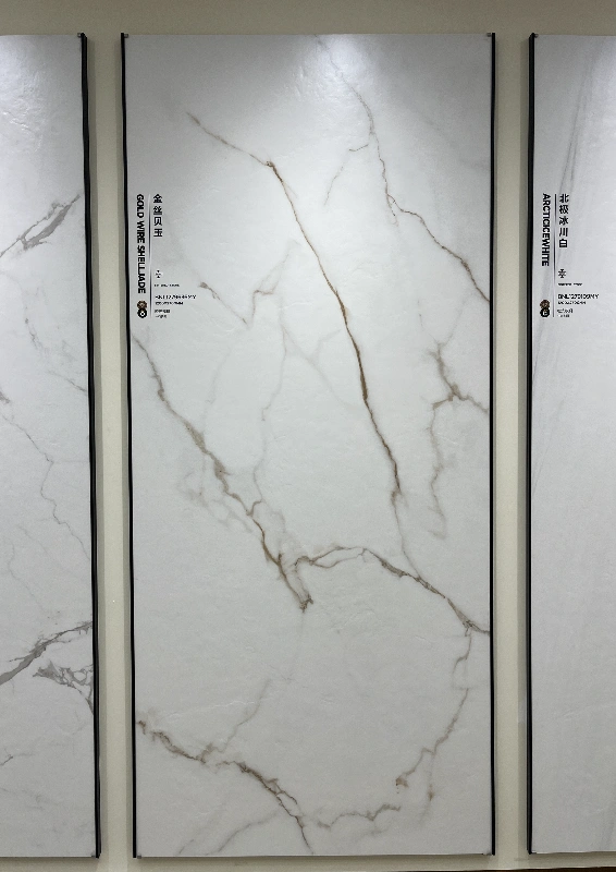 BNL1279636MY GOLD WIRE SHEL JADE