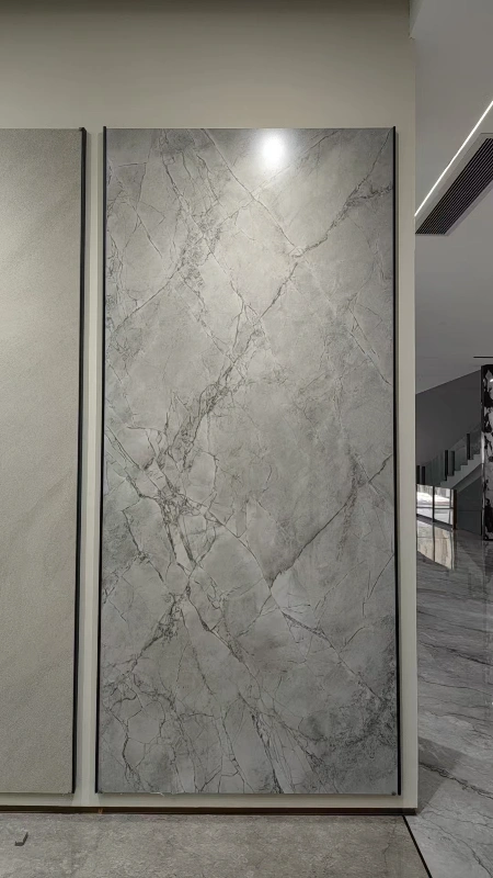 BIGCC12791246F FENDWARI FISH MAW GRAY