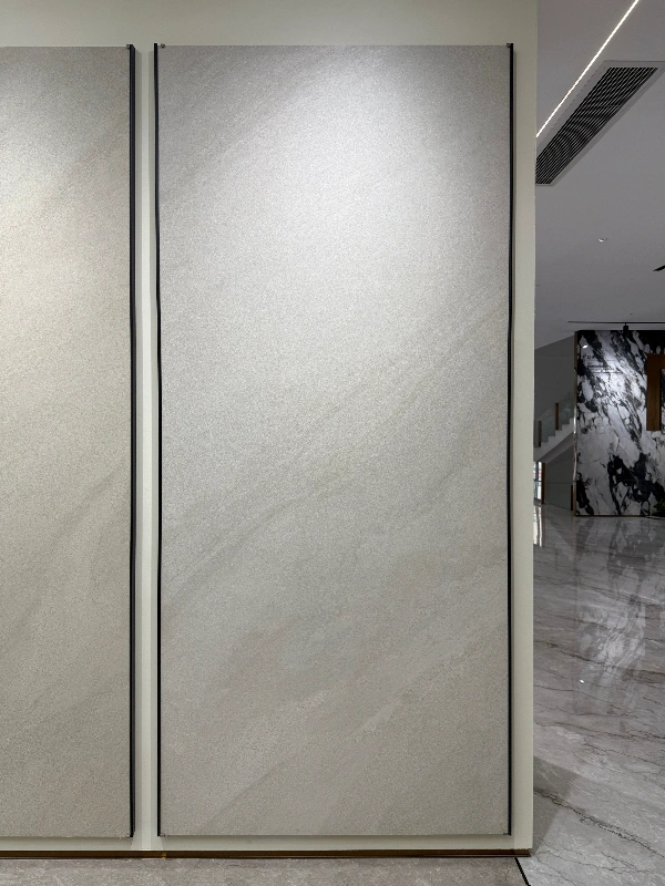 BIGCC1279976S AUSTRALIAN SANDSTONE-ASH