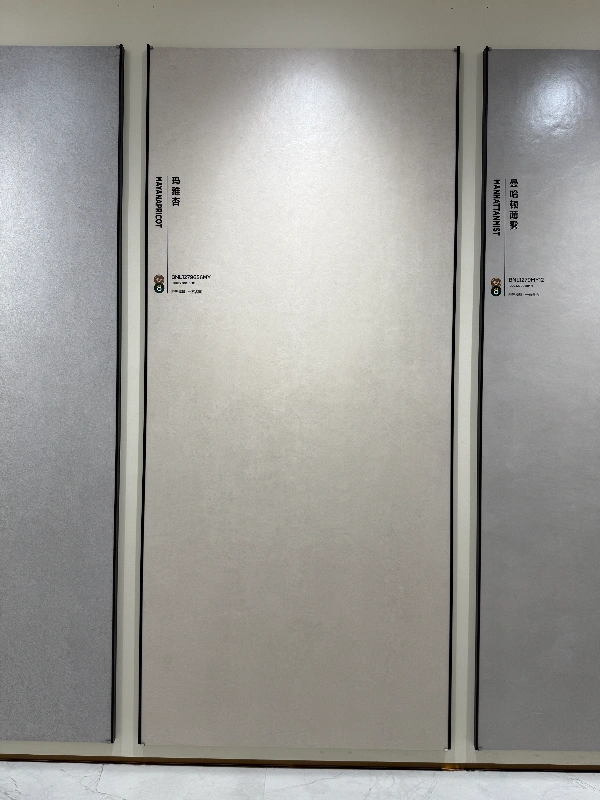 BNL1279656MY MAYAN APRICOTS