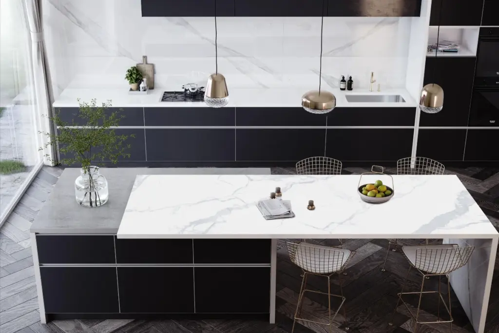 BIGCC8261198Y SNOWY WHITE