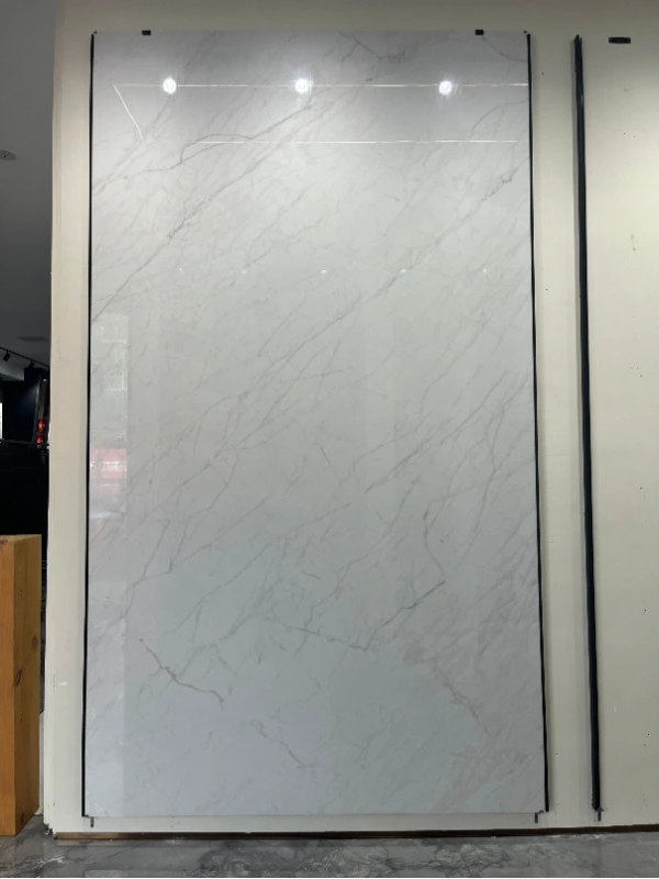 H18322CR204G VIENNA WHITE