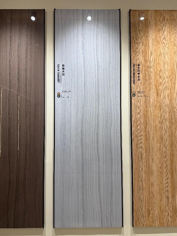 ITA826L913 TEAK DEL SUR Y FRESNO